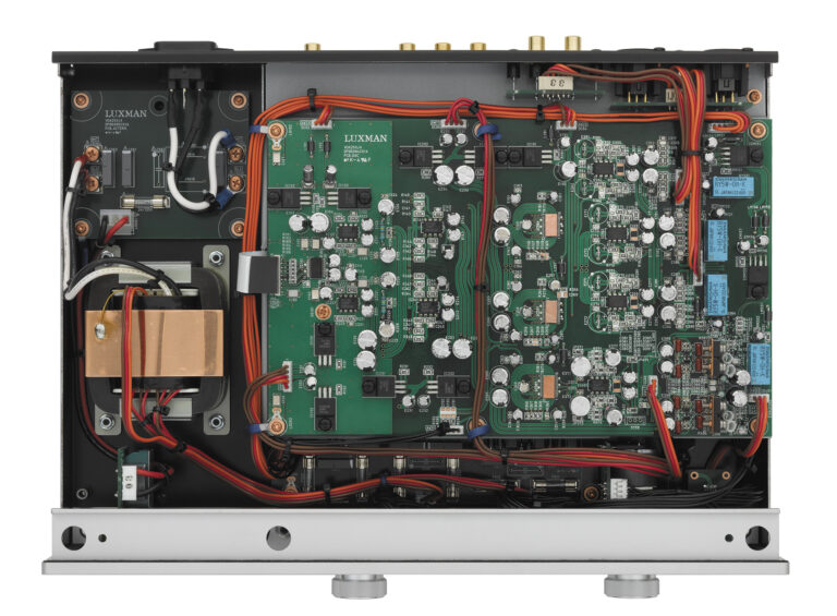 DA-250 - Luxman America Inc.